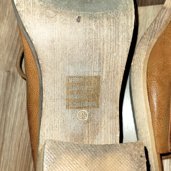 Chunky open toe boots. Size 8.5 - Picture 3 of 4